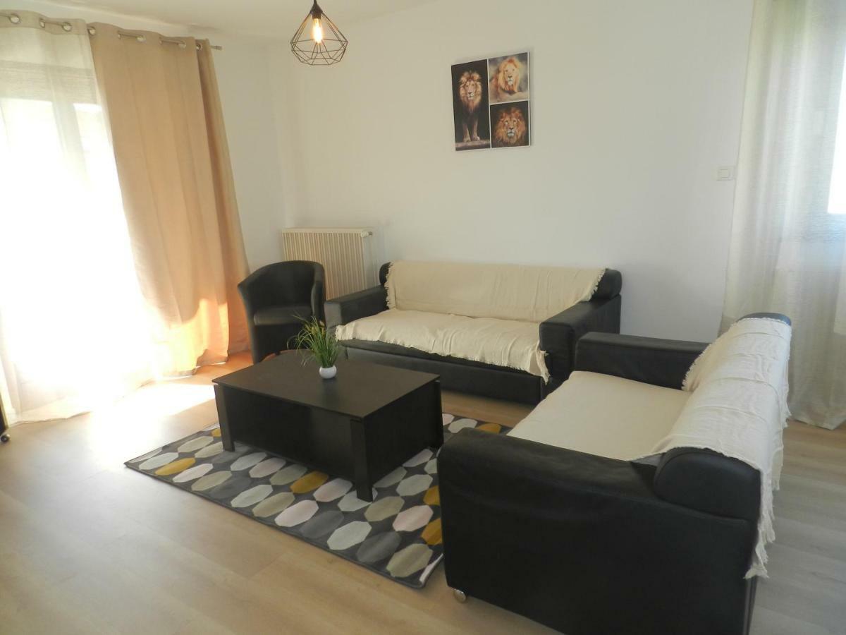 Oscar'S Home Soppe-le-Bas Bagian luar foto
